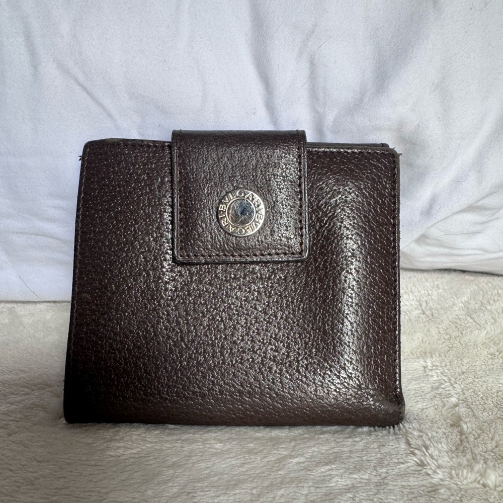 Bvlgari Authentic Brown Leather Compact Wallet Unisex VGUC